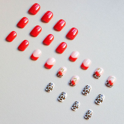 Künstlerische Nagelkunst