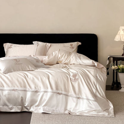 Satin-Trim Besticktes Jacquard Bettbezug Set