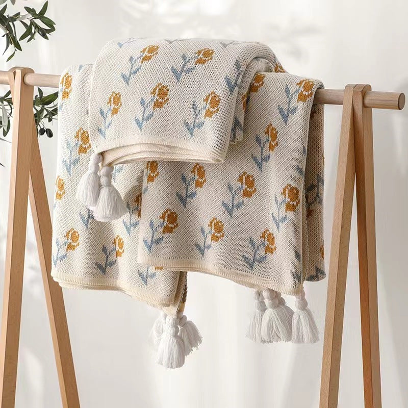 Dekorativer Floral Strickwurf