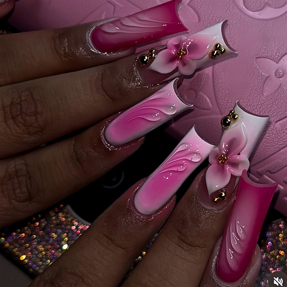 Floral Acryl Press-On Nail Art Extensions Brehn