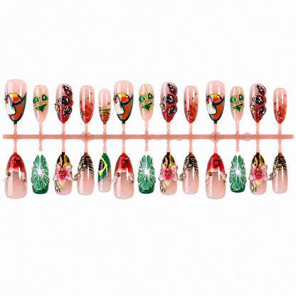 Kunstnagelset mit tropischen Motiven und eleganten Details Brehn