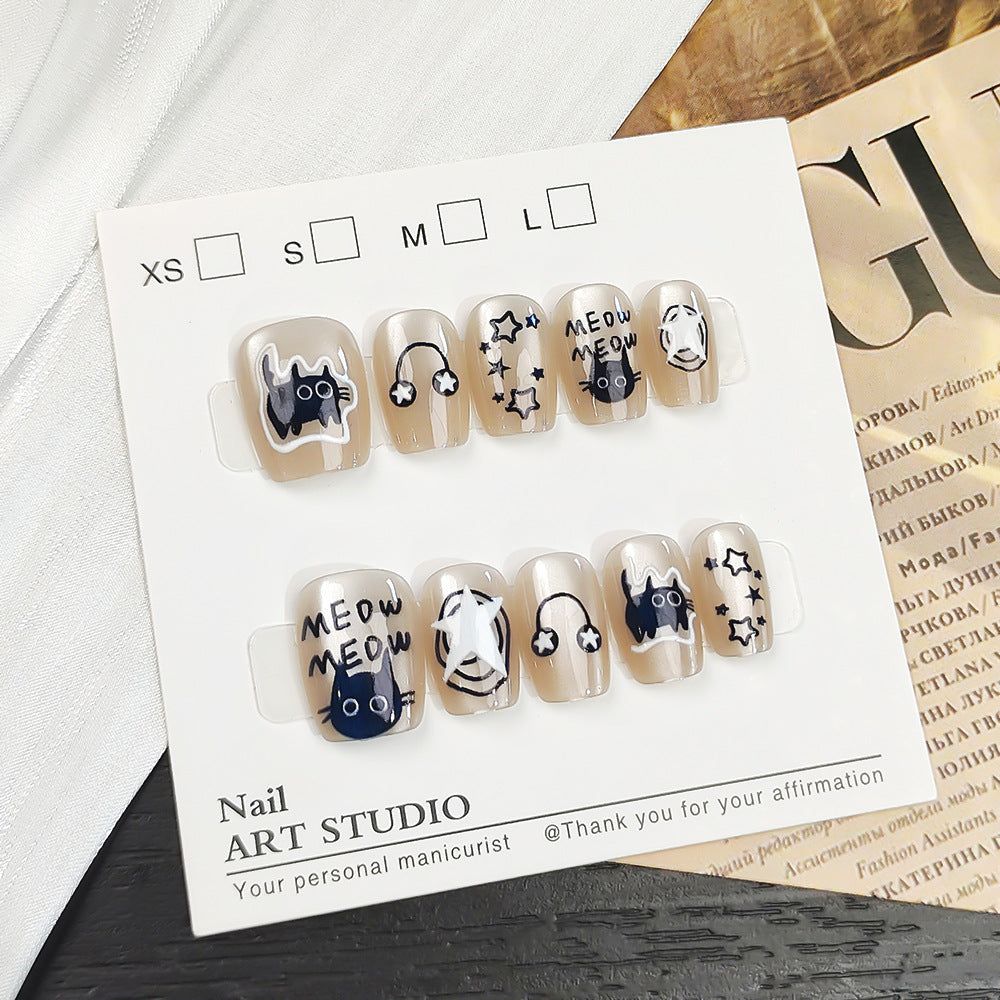 Künstliche Nagelspitzen mit Schimmerndem Design Brehn