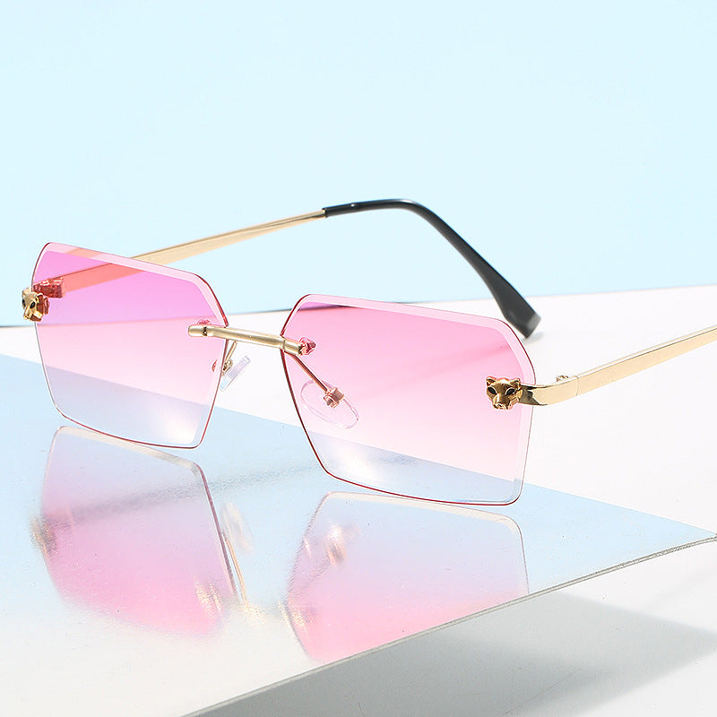 Damen modische quadratische Sonnenbrille mit elegantem Metallrahmen Brehn