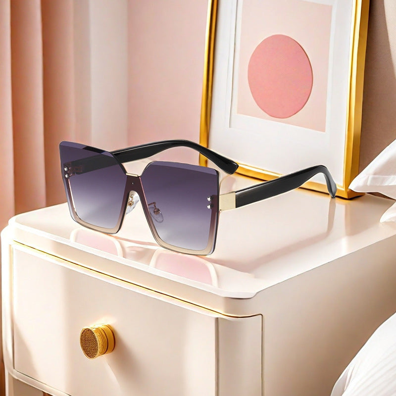 Damen Oversized Sonnenbrille im modernem Design mit UV-Schutz Brehn