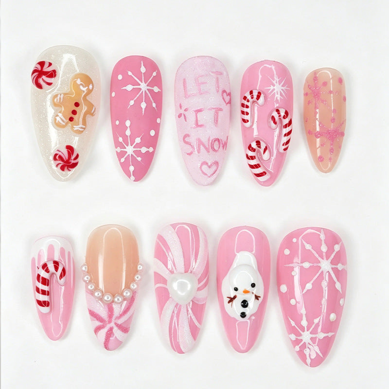 Kunstnagelset mit festlichen Weihnachtsdesigns und glamourösen Akzenten Brehn
