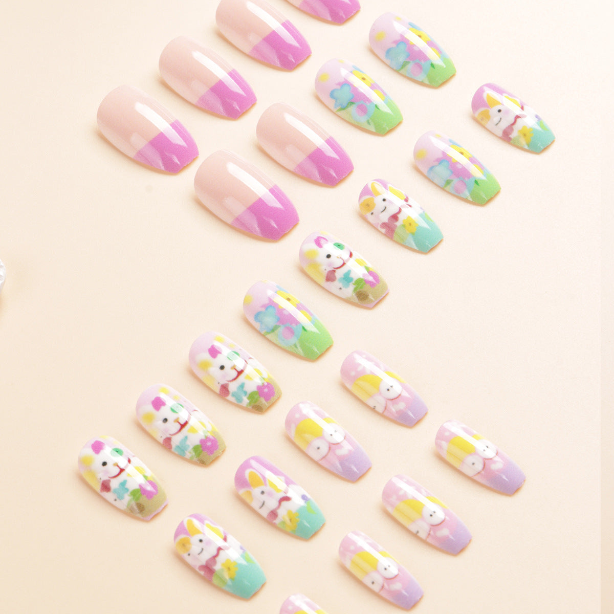 Künstlerische Frühlings-Thema Press-On Nagelkunst Brehn