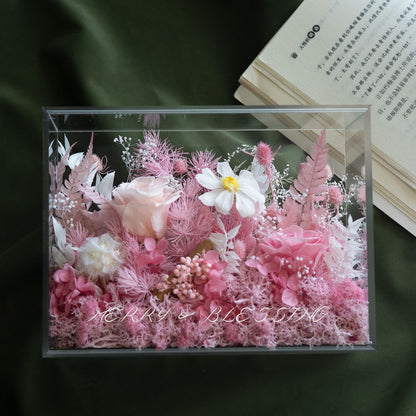 Konservierte Blumenanzeige Box