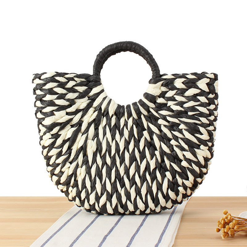 Handtasche Aus Handgefertigtem Flechtmaterial mit Modernem Design Brehn
