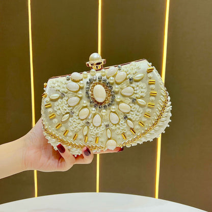 Aufwendige dekorative Abendclutch