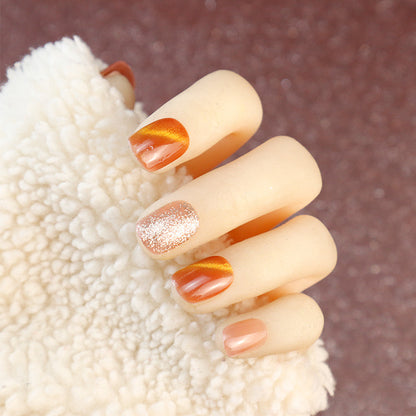 Natürlicher Glänzender Press-On Nagelset Brehn