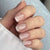 Elegante Gel-Nägel mit Glanzfinish Brehn