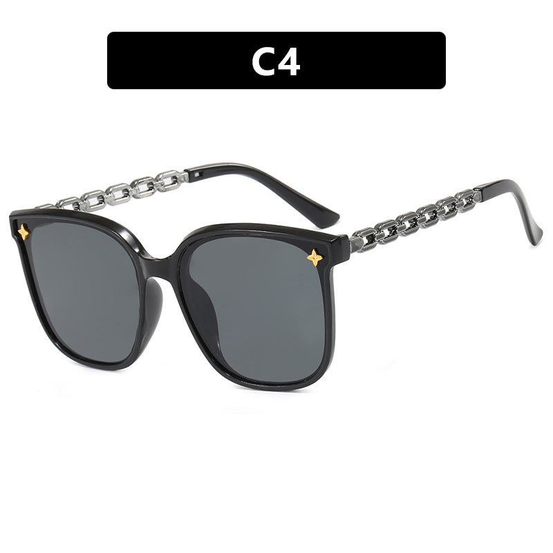 Damen modische Sonnenbrille mit stilvollen Kettenakzenten Brehn
