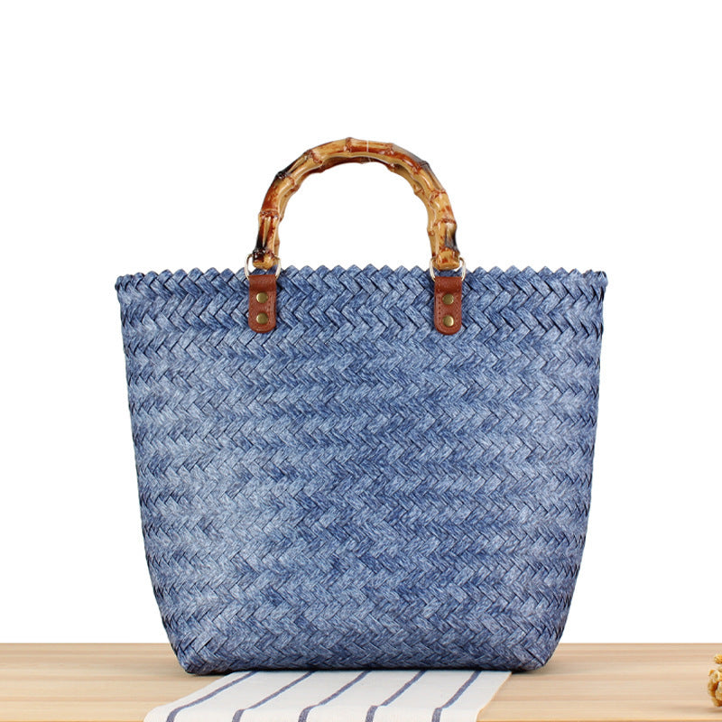 Handtasche Aus Hochwertigem Geflochtenem Material mit Bambusgriffen Brehn