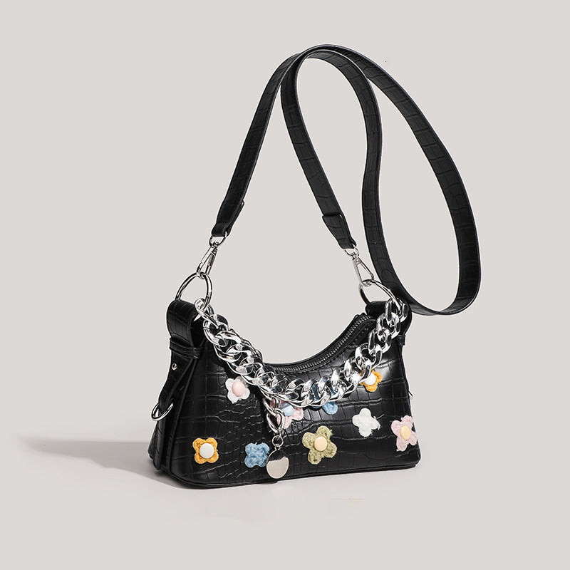 Dekorative Ketten Schultertasche Brehn