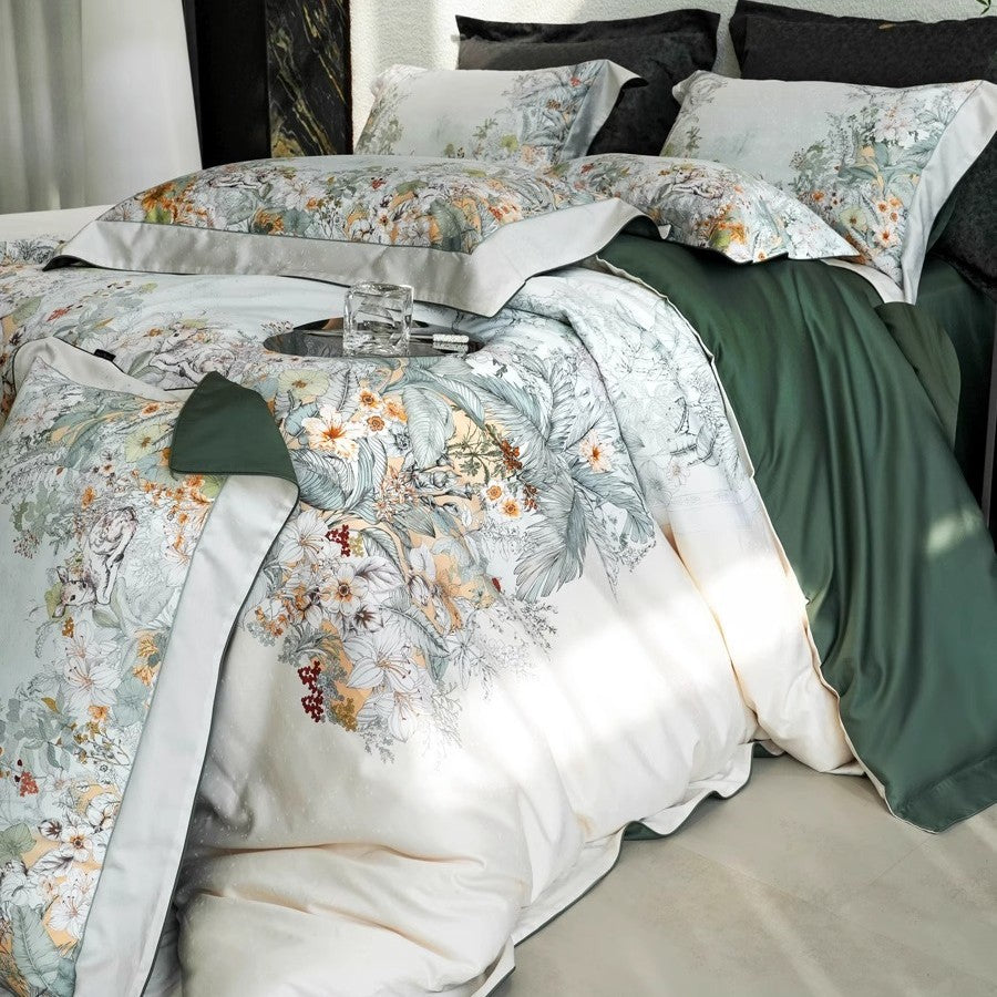 Reversibles Botanisches Baumwoll-Satin Bettbezugset mit Paspelrand und passenden Kissenbezügen