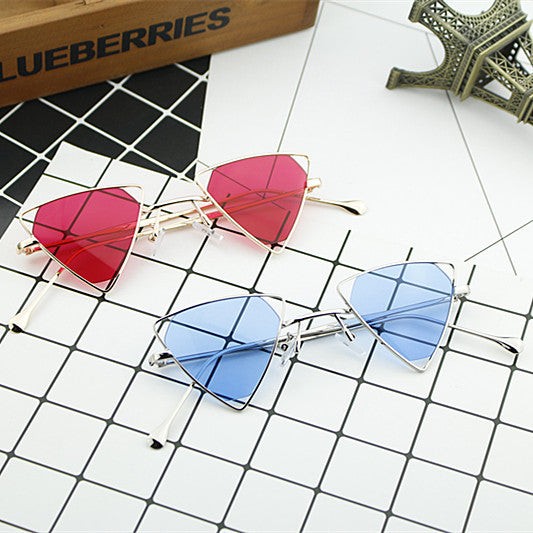 Damen geometrische Sonnenbrille mit elegantem Metallrahmen Brehn