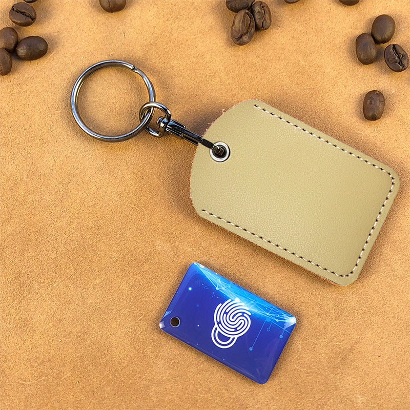 Unisex Schlüsselanhänger mit integriertem Tracker Brehn