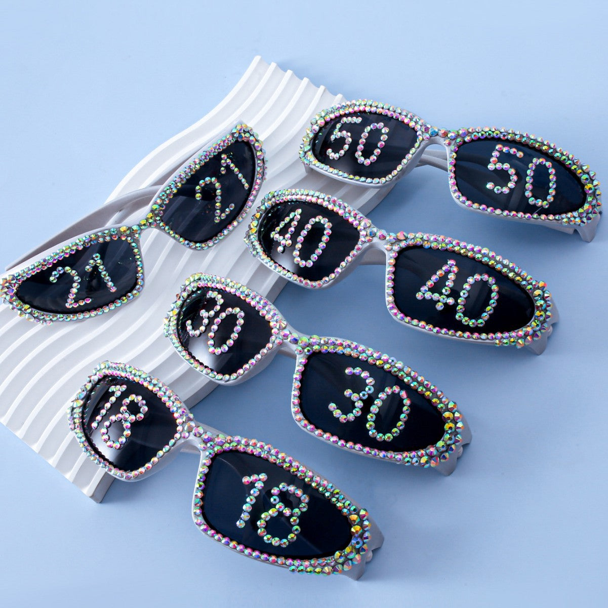 Damen Glamouröse Strass-Sonnenbrille mit individuell gestalteter Aufschrift Brehn