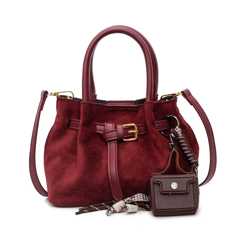 Elegante Wildleder Handtasche Brehn