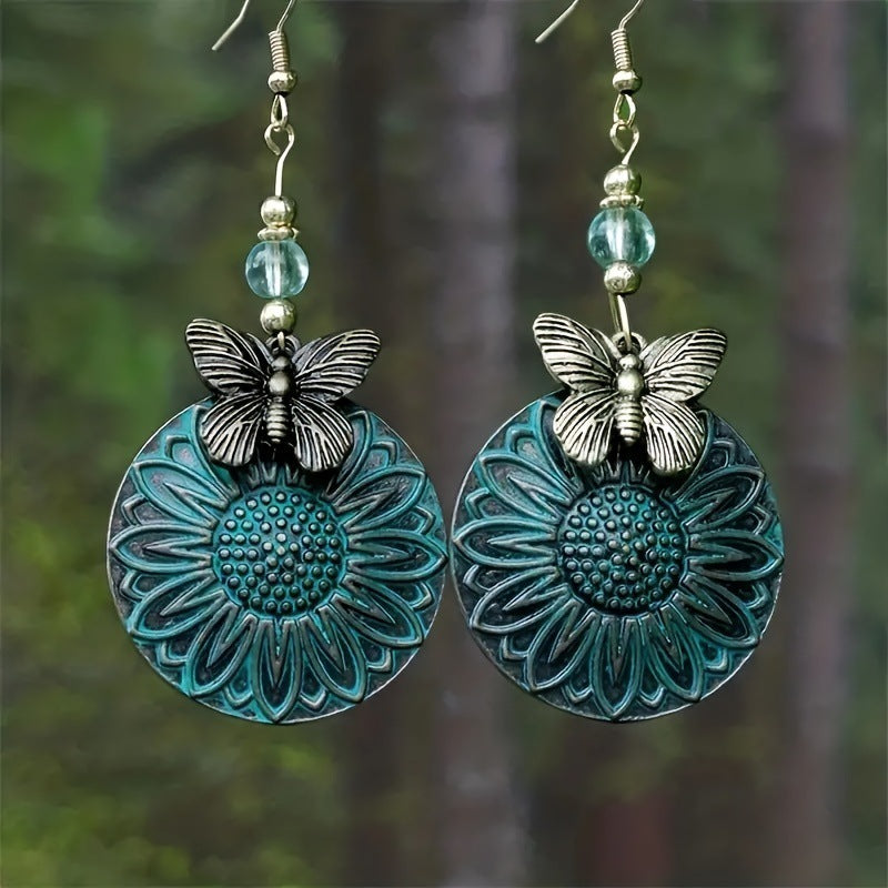 Elegante Ohrhänger mit Blumenmotiv und Schmetterlingen Brehn