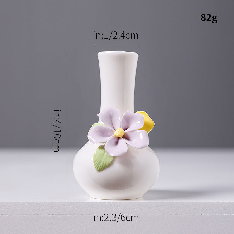 Dekorativer minimalistischer Blumenvasen