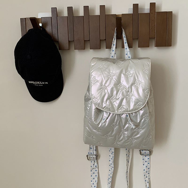 Rucksack mit Samtweichem Obermaterial und Eleganter Klappenverschluss Brehn