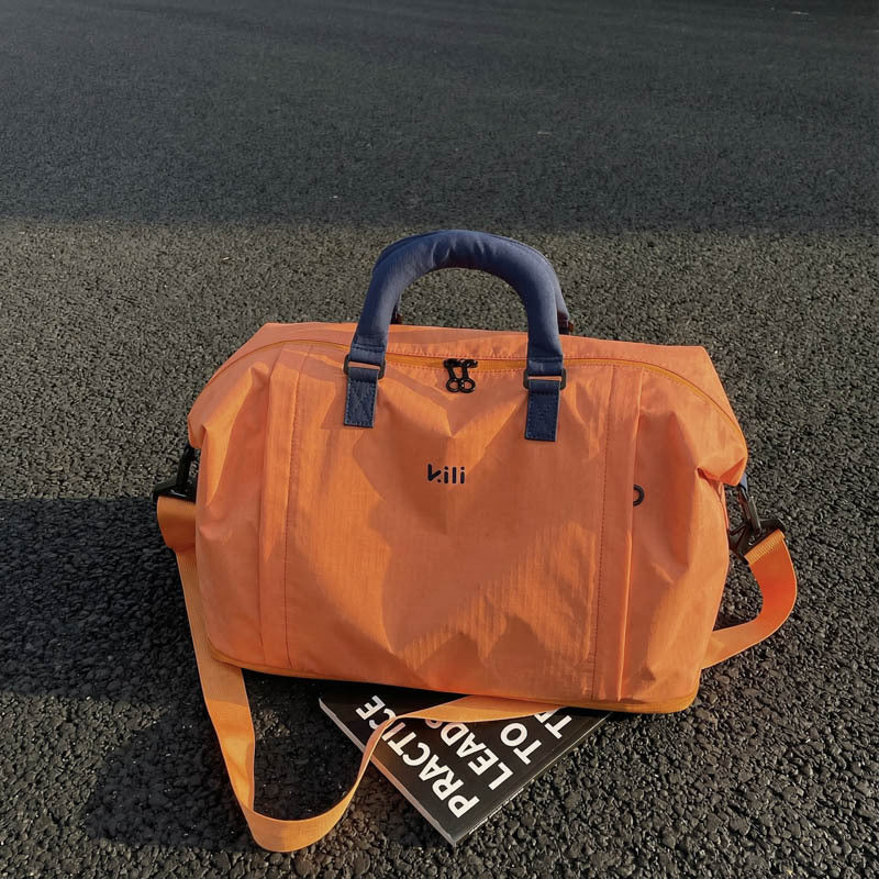 Stylische multifunktionale Reisetasche Brehn