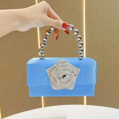 Elegante Verzierte Abend-Clutch