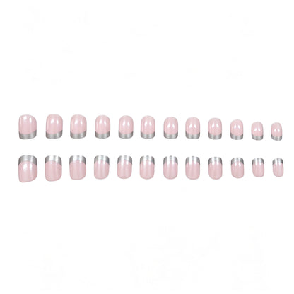 Elegantes silbergetipptes Acryl-Nagelset Brehn