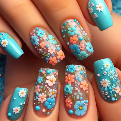Kunstnagelset mit floralen 3D-Akzenten Brehn