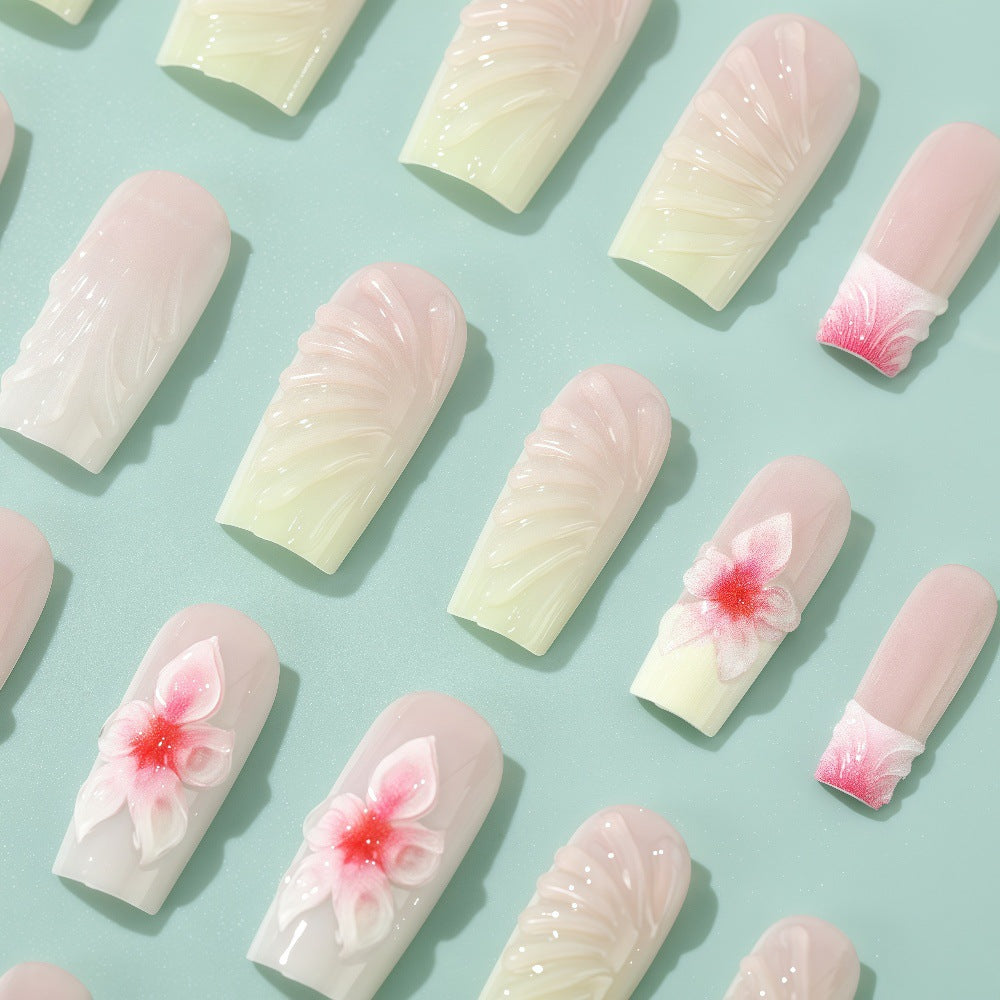 Kreatives Kunstnagelset Brehn