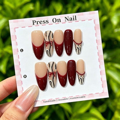 Anpassbare Ombre Press-On Nägel