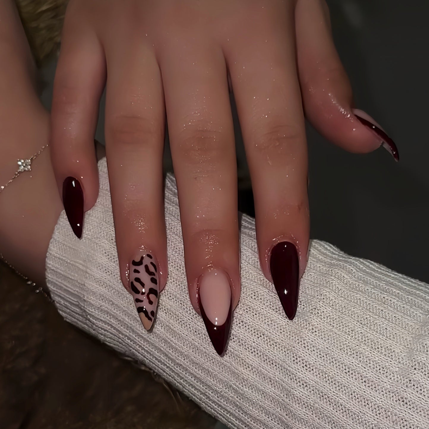 Stilvolle Stiletto Nail Art Extensions Brehn