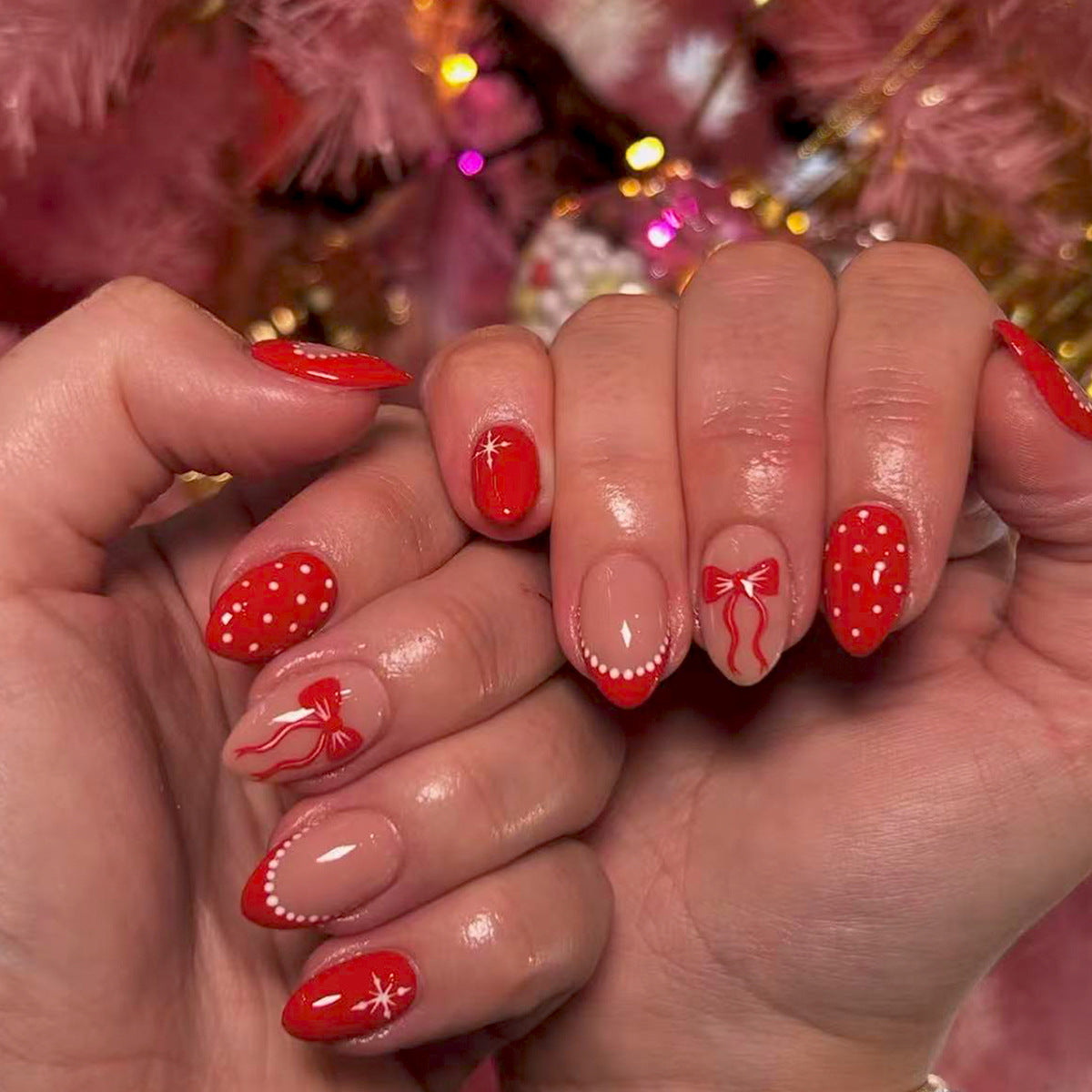 Kunstfingernägel mit Festlichem Weihnachtsdesign Brehn