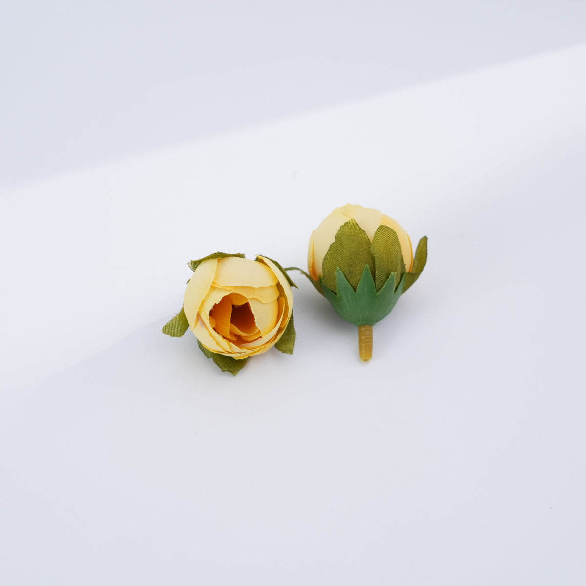Dekorative Kunstrosenblume