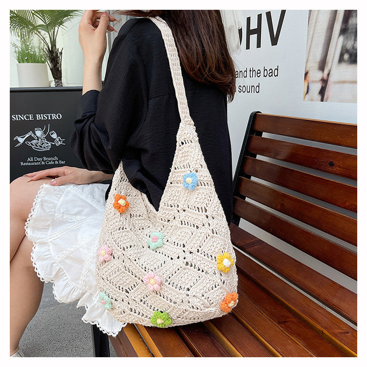 Florale verziertes Häkel-Schultertasche Brehn