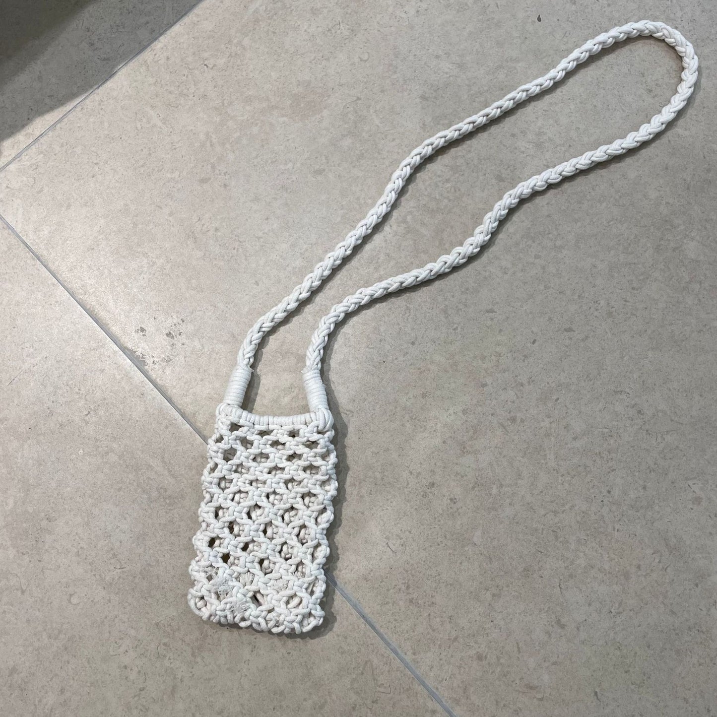 Minimalistische Handykette Brehn