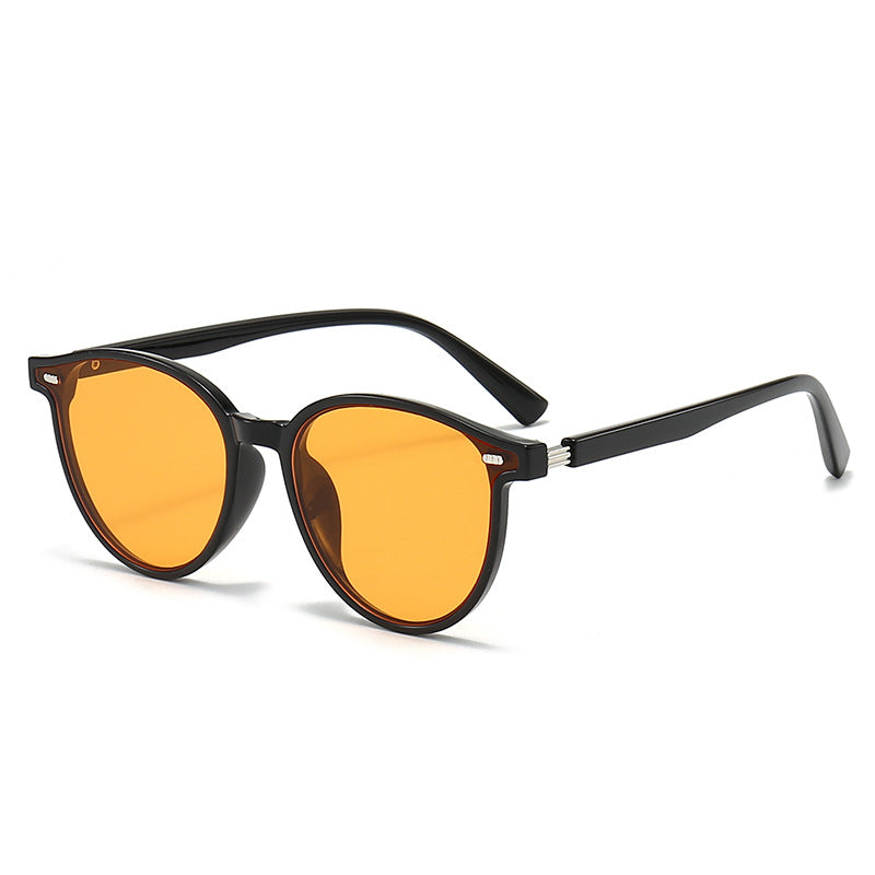 Retro-inspirierte runde Rahmen-Sonnenbrillen