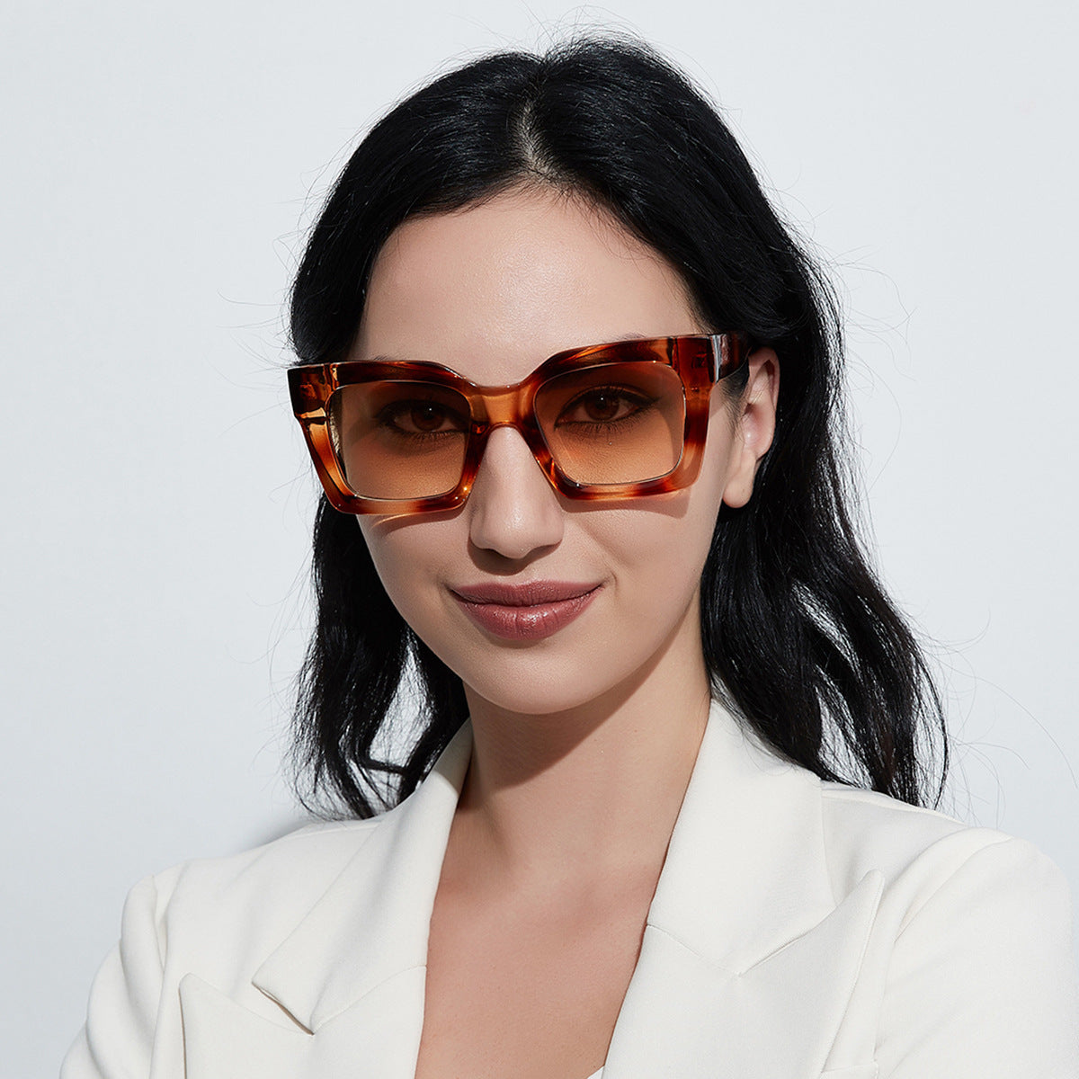 Damen modische quadratische Sonnenbrille mit transparentem Rahmen Brehn