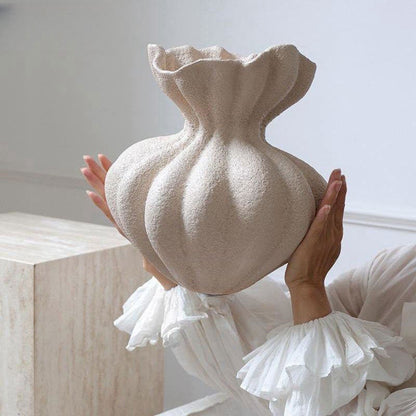 Strukturierte geometrische Porzellanvase
