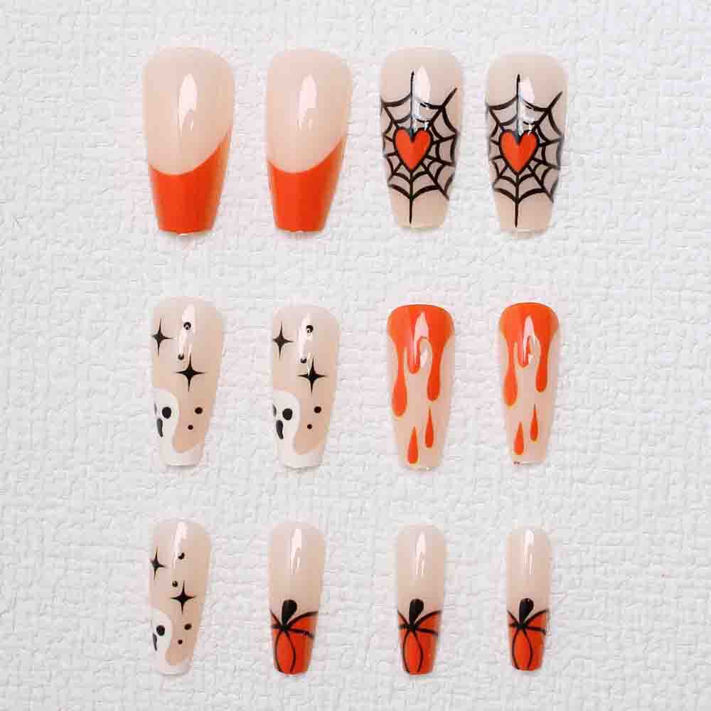 Halloween-inspirierte Press-On Nagelkunst Brehn