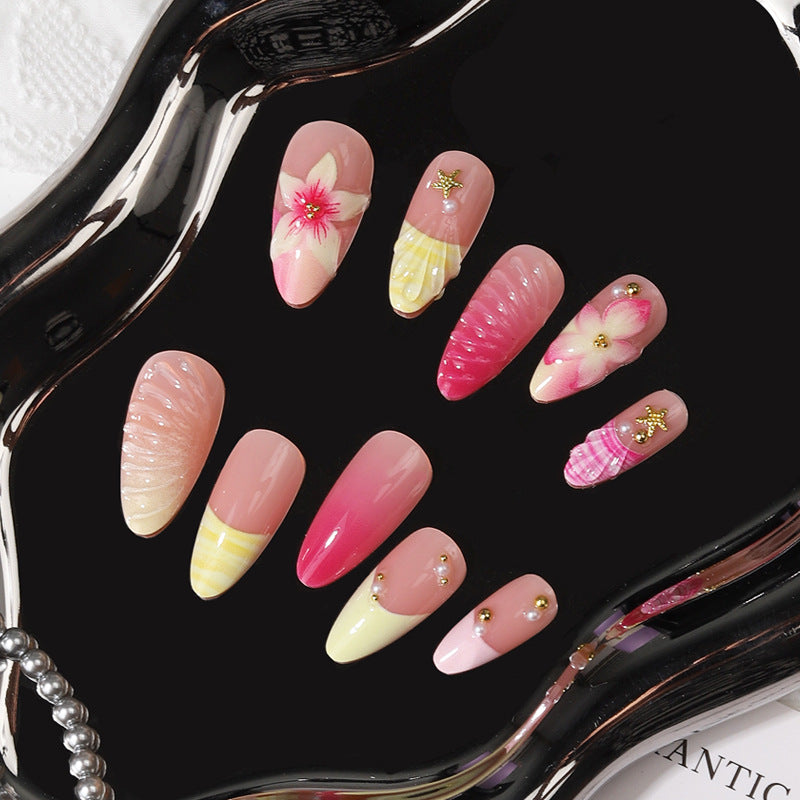 Blumen-inspirierte Press-On-Nagelkollektion Brehn