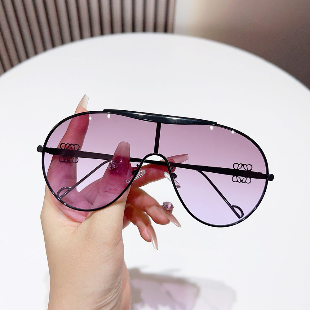 Übergroße Aviator-Sonnenbrille mit Farbverlauf-Gläsern Brehn