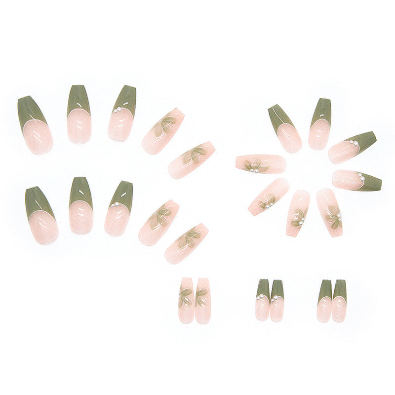 Blumenverzierte Acryl-Nagelkunstverlängerungen