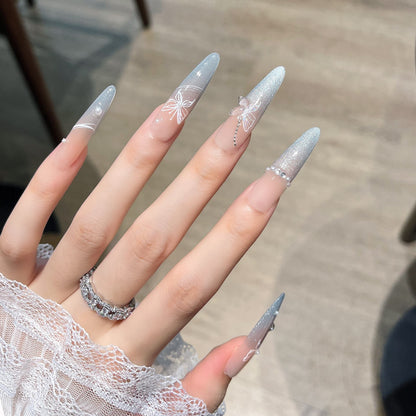 Dekorative Nagelkunst Brehn