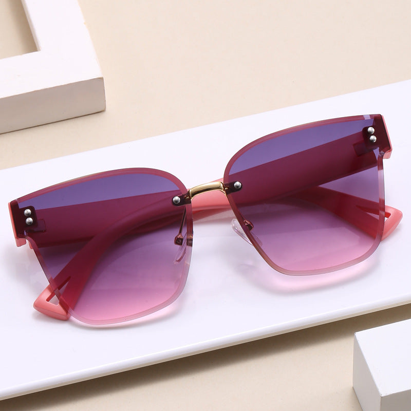 Damen stylische Sonnenbrille mit elegantem Schilddesign Brehn