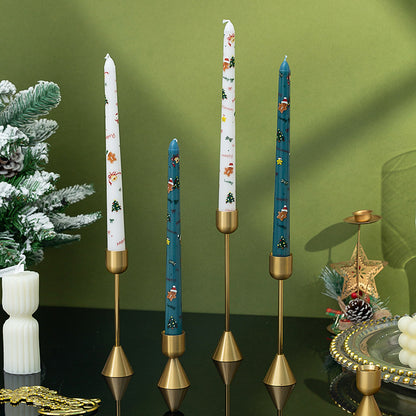 Dekorative Weihnachtskerzen