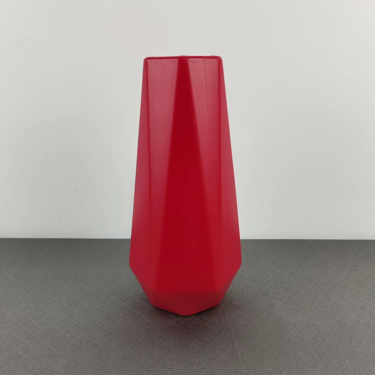 Moderne geometrische Dekovase Brehn