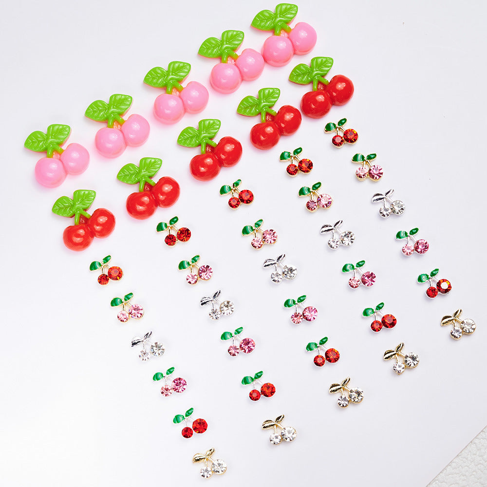 Dekorative Kirsch-Nagelkunst Charms