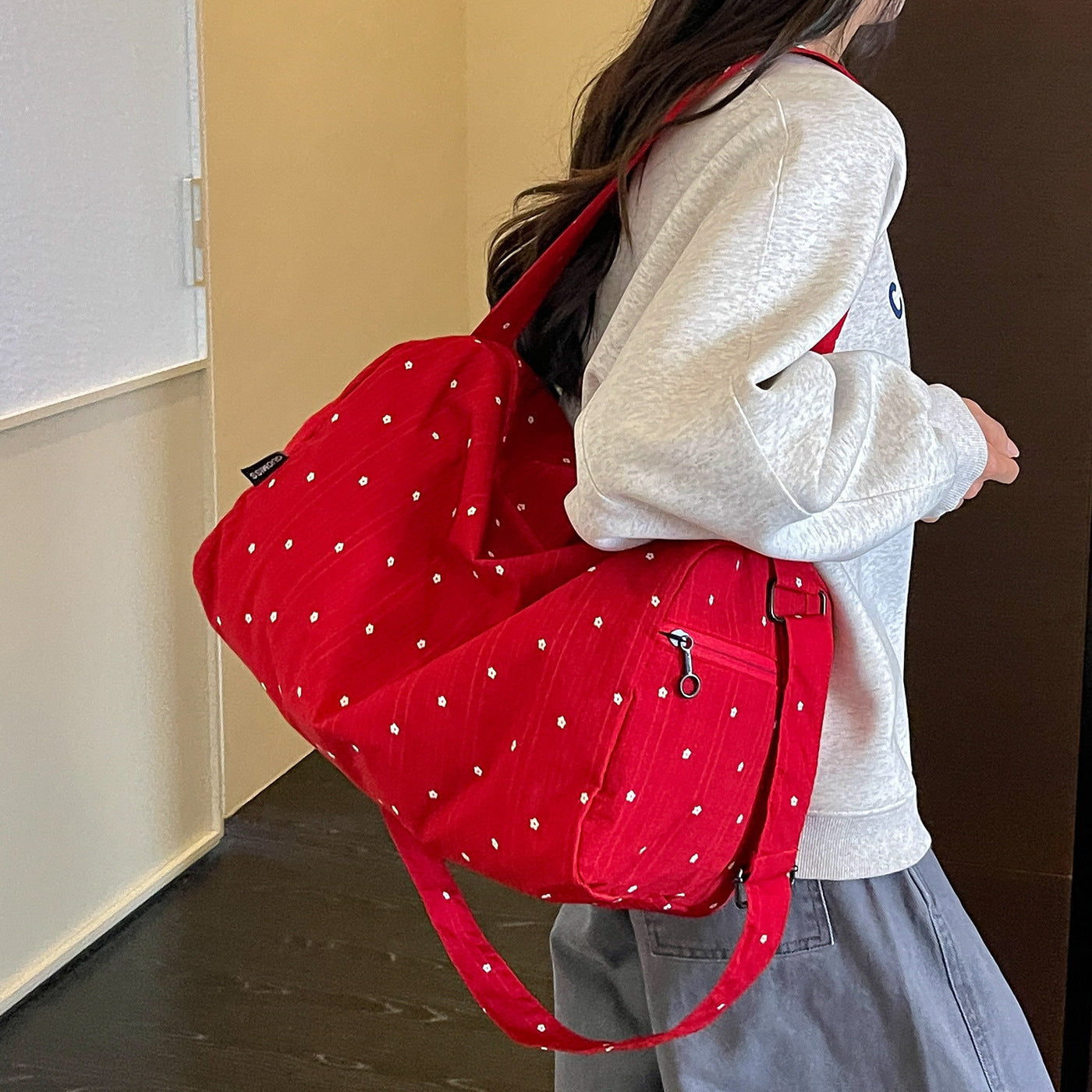 Stylische Blumen Reisetasche